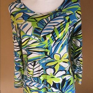 Chico’s NWOT pullover top. White, Aqua, Navy & Gen